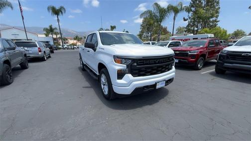 2025 Chevrolet Silverado 1500 Custom