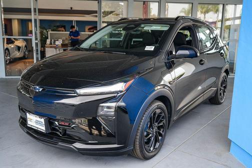 Mosaic Black Metallic 2027 Chevrolet Bolt RS