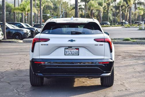 Iridescent Pearl Tricoat 2025 Chevrolet Blazer EV AWD RS