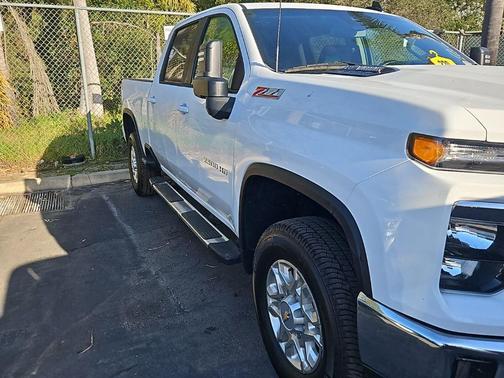 2024 Chevrolet Silverado 2500 LT