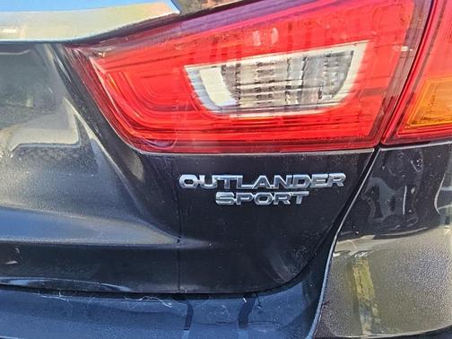 2018 Mitsubishi Outlander Sport 2.0 ES