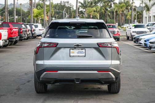 Sterling Gray Metallic 2026 Chevrolet Equinox 1LT