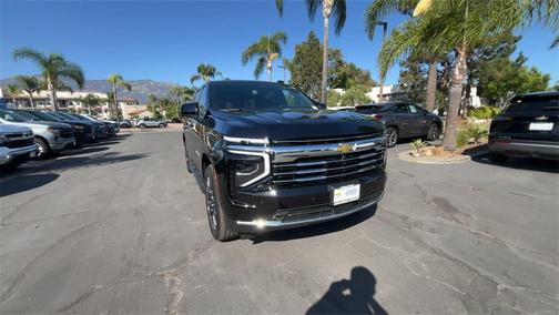 2025 Chevrolet Suburban LT