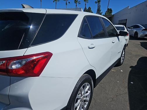 2020 Chevrolet Equinox LS