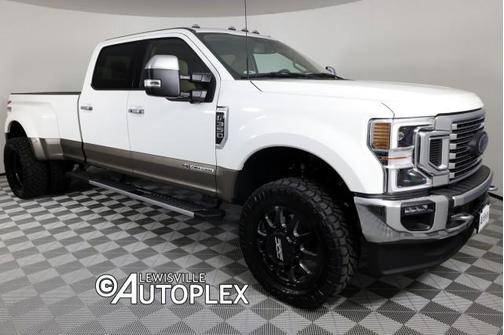 Photo 3 of 99 of 2022 Ford F-350 Lariat Super Duty