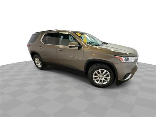 2020 Chevrolet Traverse LT Cloth