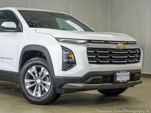 Summit White 2025 Chevrolet Equinox 1LT