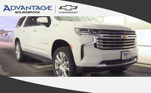 Summit White 2022 Chevrolet Suburban 4WD High Country