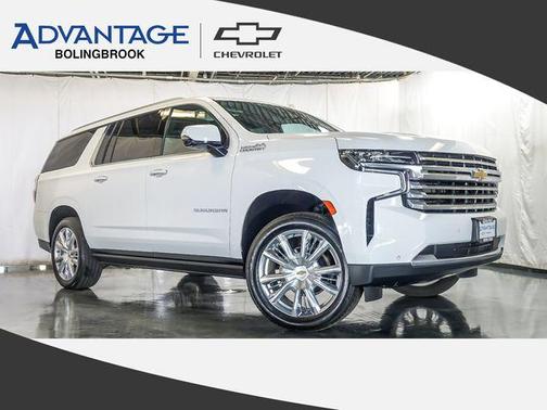 Summit White 2022 Chevrolet Suburban 4WD High Country