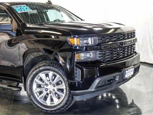 2022 Chevrolet Silverado 1500 Custom