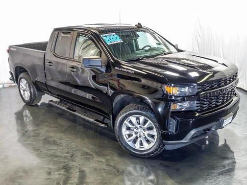2022 Chevrolet Silverado 1500 Custom