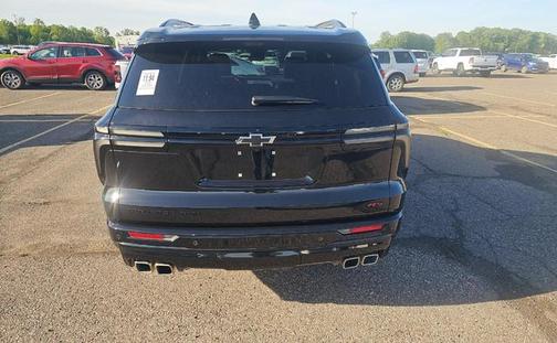 Mosaic Black Metallic 2024 Chevrolet Traverse RS