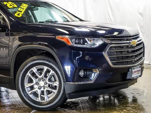 2020 Chevrolet Traverse LT Cloth