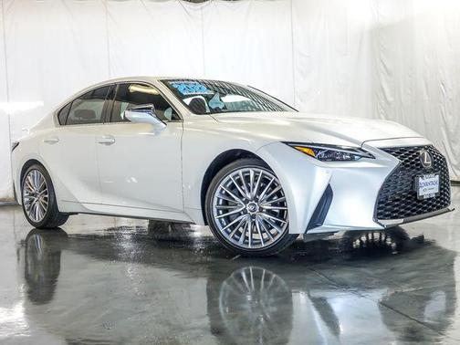 2022 Lexus IS 300 Base