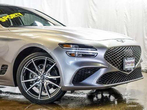 2022 Genesis G70 2.0T AWD