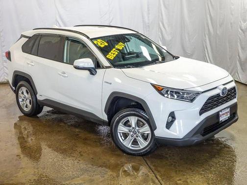 2020 Toyota RAV4 Hybrid XLE