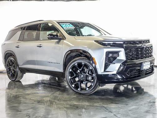 2024 Chevrolet Traverse RS