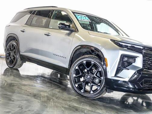 2024 Chevrolet Traverse RS