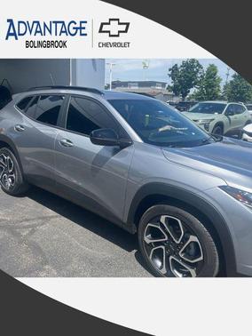 Sterling Gray Metallic 2025 Chevrolet Trax FWD 2RS