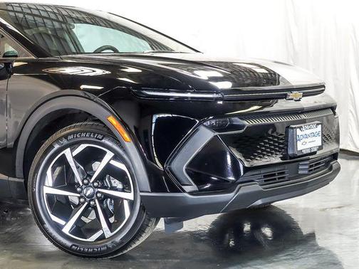 Black 2026 Chevrolet Equinox EV LT