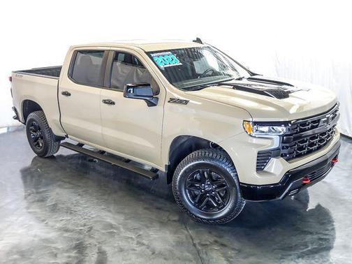 Sand Dune Metallic 2023 Chevrolet Silverado 1500 LT Trail Boss