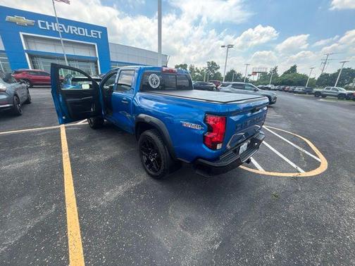 Glacier Blue Metallic 2024 Chevrolet Colorado Trail Boss