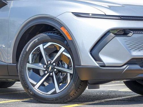2025 Chevrolet Equinox EV RS