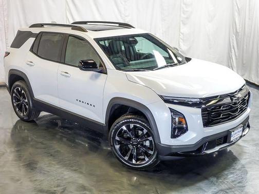 Polar White Tricoat 2026 Chevrolet Equinox AWD RS