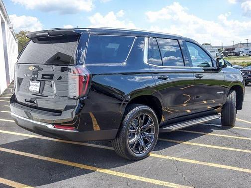 2025 Chevrolet Tahoe LS
