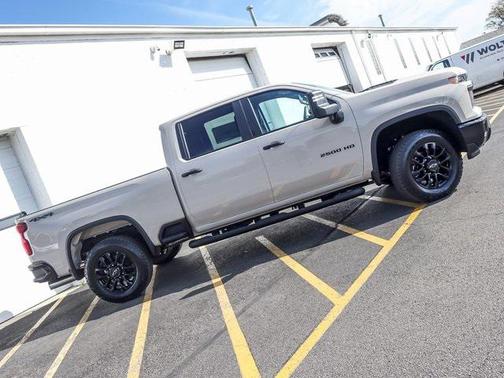2026 Chevrolet Silverado 2500 Custom