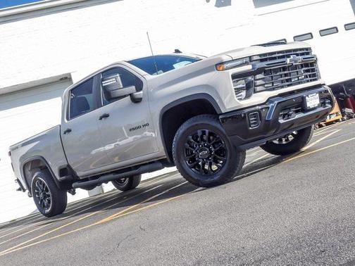 2026 Chevrolet Silverado 2500 Custom