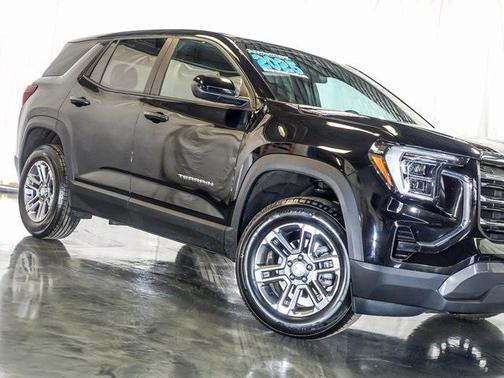 2025 GMC Terrain AWD Elevation