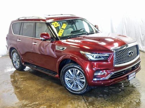 2022 INFINITI QX80 Luxe