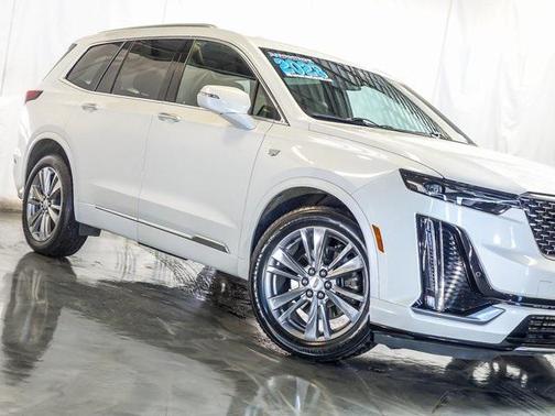 2023 Cadillac XT6 Premium Luxury AWD
