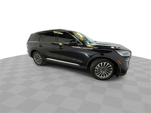 2023 Lincoln Aviator Standard AWD