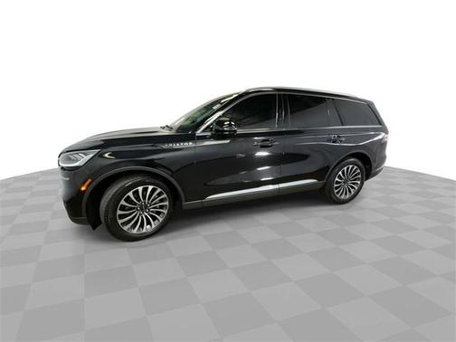 2023 Lincoln Aviator Standard AWD