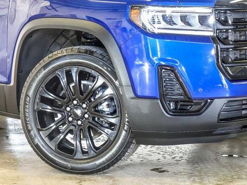 2023 GMC Acadia FWD SLT