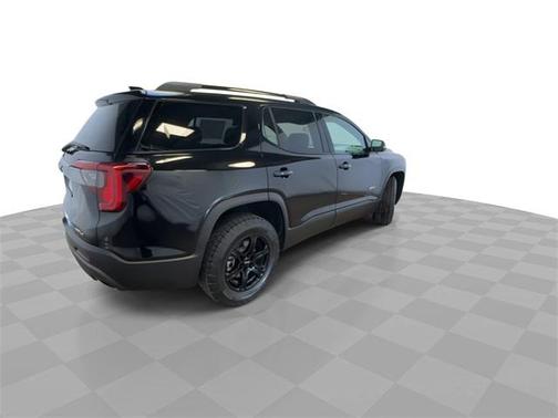2022 GMC Acadia AT4