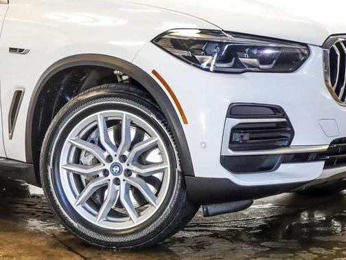 2023 BMW X5 PHEV xDrive45e