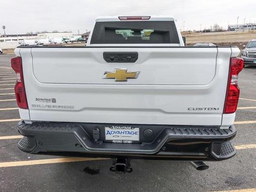 2026 Chevrolet Silverado 2500 Custom