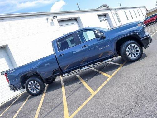 2026 Chevrolet Silverado 2500 Custom