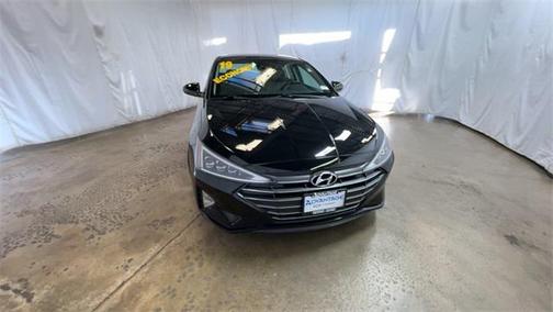 2019 Hyundai ELANTRA Limited