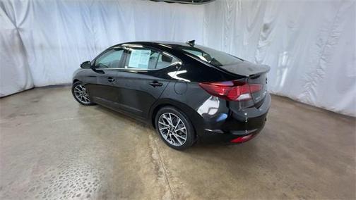 2019 Hyundai ELANTRA Limited