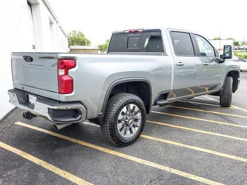 Sterling Gray Metallic 2026 Chevrolet Silverado 2500 LT