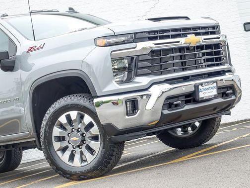 Sterling Gray Metallic 2026 Chevrolet Silverado 2500 LT