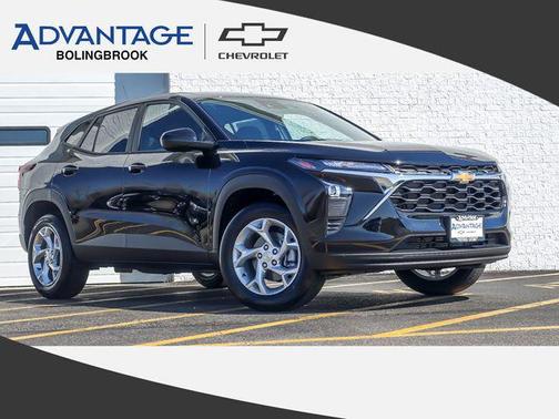 Mosaic Black Metallic 2026 Chevrolet Trax LS