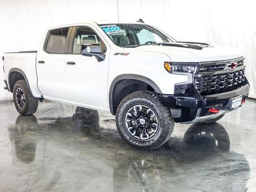 Summit White 2022 Chevrolet Silverado 1500 ZR2