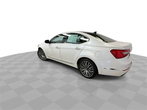 2015 Kia Cadenza Premium