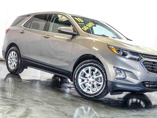 Pepperdust Metallic 2019 Chevrolet Equinox 1LT