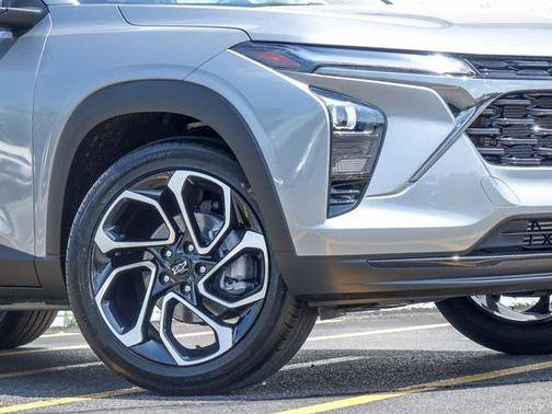 2025 Chevrolet Trax FWD 2RS